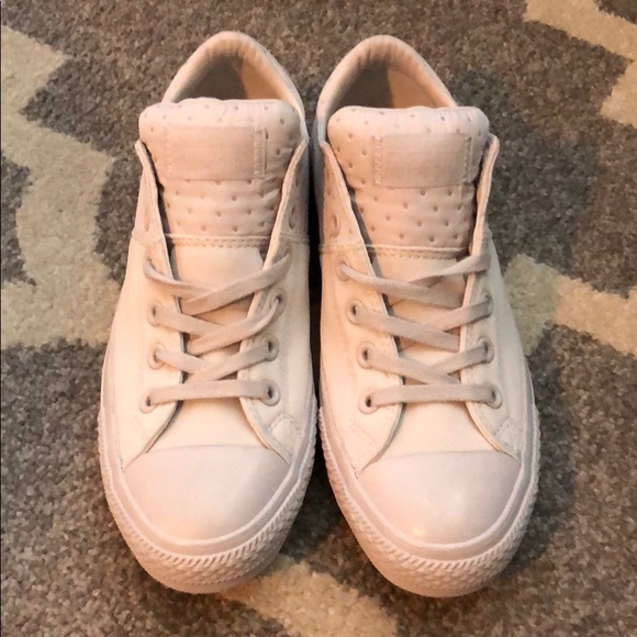 Converse Shoes - Converse Low Tops